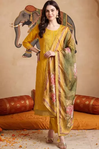 Women Embroidered Regular Thread Work Kurta with Trousers & With Dupatta