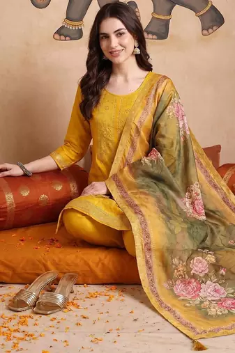 Women Woven Design Regular Thread Work Kurta With Trousers & With Dupatta