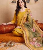Women Woven Design Regular Thread Work Kurta With Trousers & With Dupatta