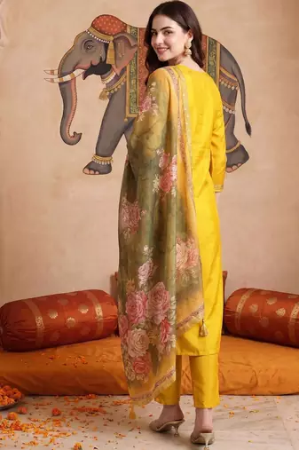 Women Woven Design Regular Thread Work Kurta With Trousers & With Dupatta
