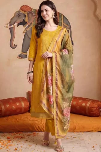Women Woven Design Regular Thread Work Kurta With Trousers & With Dupatta