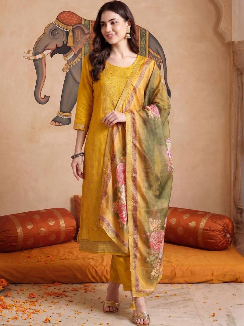 Women Woven Design Regular Thread Work Kurta With Trousers & With Dupatta