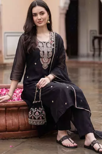 Women Ethnic Motifs Embroidered Regular Thread Work Kurta with Trousers & With Dupatta
