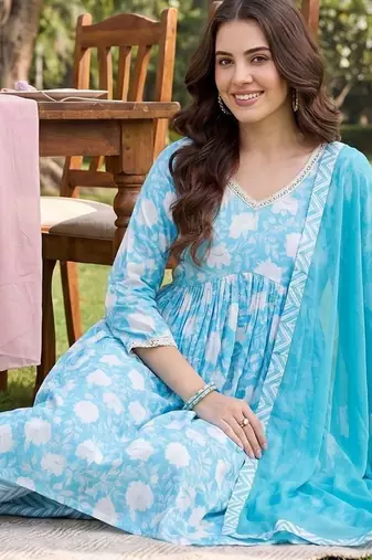Women Floral Printed Empire Pure Cotton Kurta with Trousers & With Dupatta