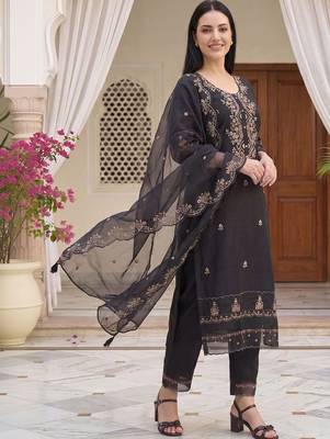 Women Ethnic Motifs Embroidered Regular Thread Work Kurta with Trousers & With Dupatta 2