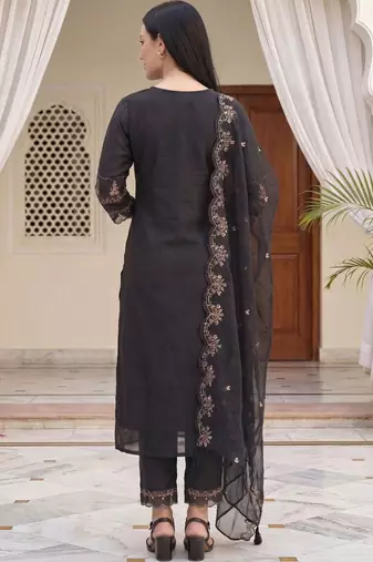 Women Ethnic Motifs Embroidered Regular Thread Work Kurta with Trousers & With Dupatta