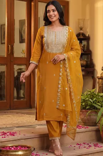 Women Ethnic Motifs Embroidered Regular Thread Work Kurta with Trousers & With Dupatta