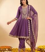Women Ethnic Motifs Embroidered Empire Gotta Patti Kurta with Trousers & With Dupatta