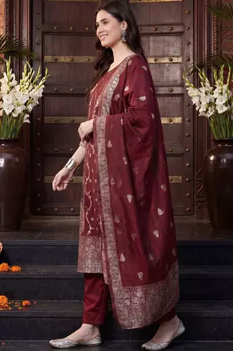 Women Ethnic Motifs Regular Kurta with Trousers & With Dupatta