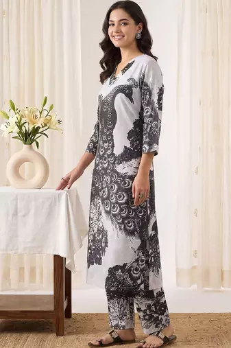 Women Floral Printed Regular Pure Cotton Kurta with Trousers