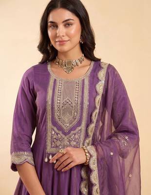 Women Ethnic Motifs Embroidered Empire Thread Work Kurta with Patiala & With Dupatta 1