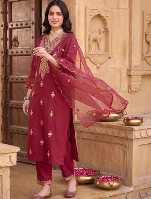 Women Ethnic Motifs Embroidered Regular Kurta with Trousers & With Dupatta 1