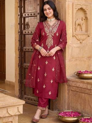 Women Ethnic Motifs Embroidered Regular Kurta with Trousers & With Dupatta 6