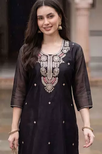 Women Ethnic Motifs Embroidered Regular Thread Work Kurta with Trousers & With Dupatta