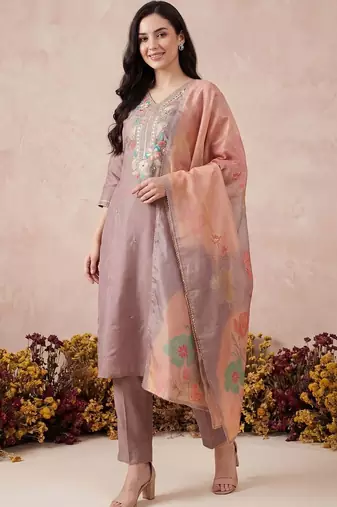 Women Floral Embroidered Regular Mirror Work Kurta with Trousers & With Dupatta