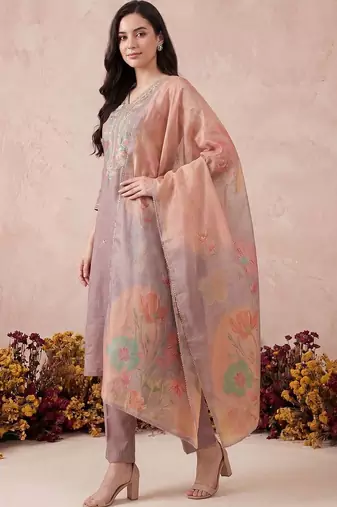 Women Floral Embroidered Regular Mirror Work Kurta with Trousers & With Dupatta