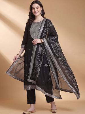 Women Ethnic Woven design Regular Thread Work Kurta With Trousers & Dupatta 1