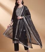 Women Ethnic Woven design Regular Thread Work Kurta With Trousers & Dupatta