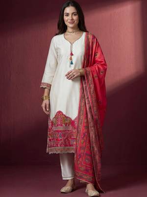 Women Ethnic Motifs Regular Thread Work Kurta with Trousers & With Dupatta 1