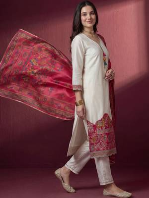 Women Ethnic Motifs Regular Thread Work Kurta with Trousers & With Dupatta 2