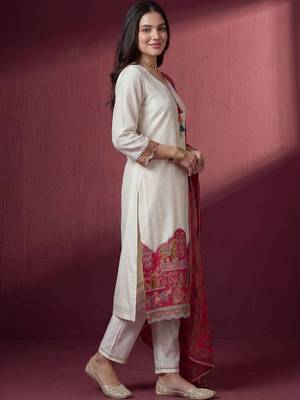 Women Ethnic Motifs Regular Thread Work Kurta with Trousers & With Dupatta 3