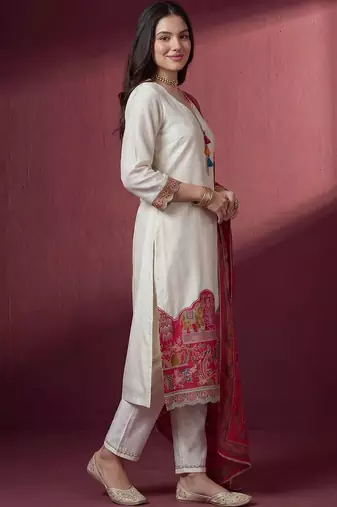 Women Ethnic Motifs Regular Thread Work Kurta with Trousers & With Dupatta