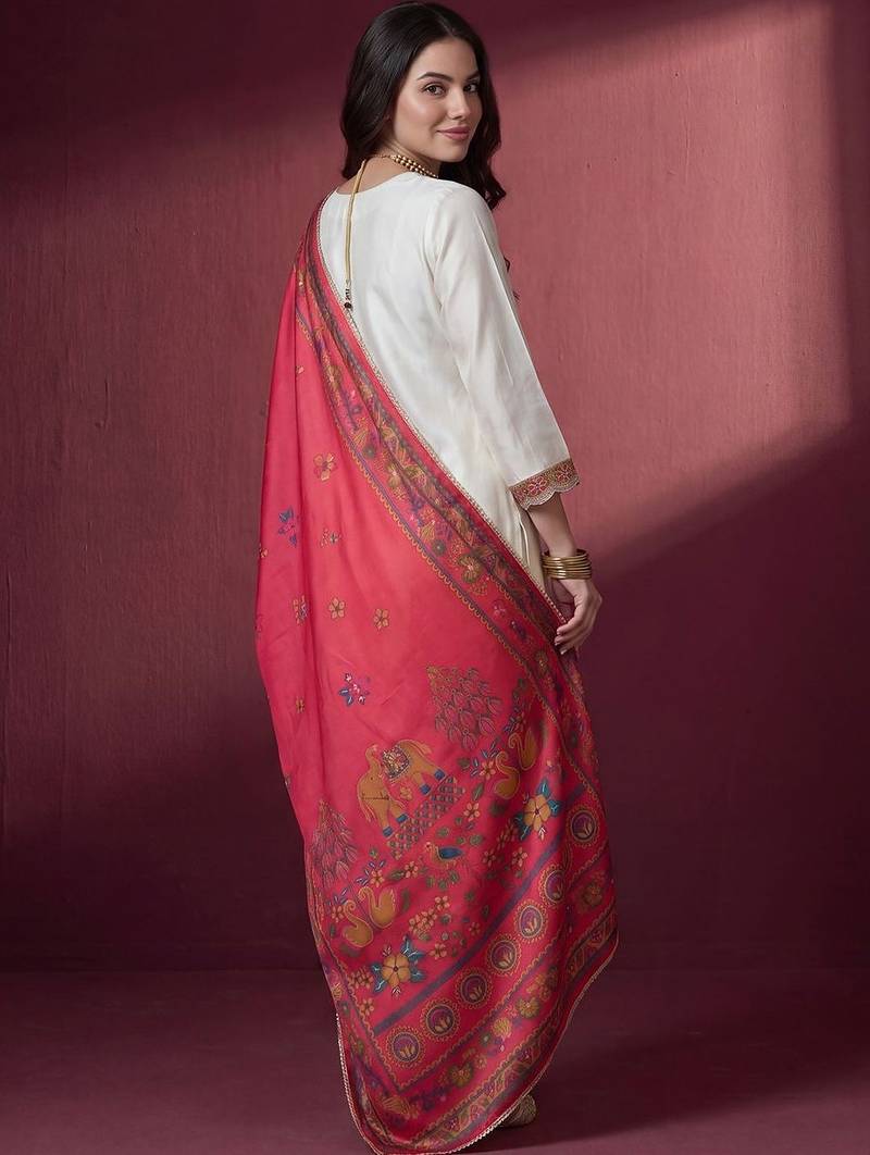 Women Ethnic Motifs Regular Thread Work Kurta with Trousers & With Dupatta