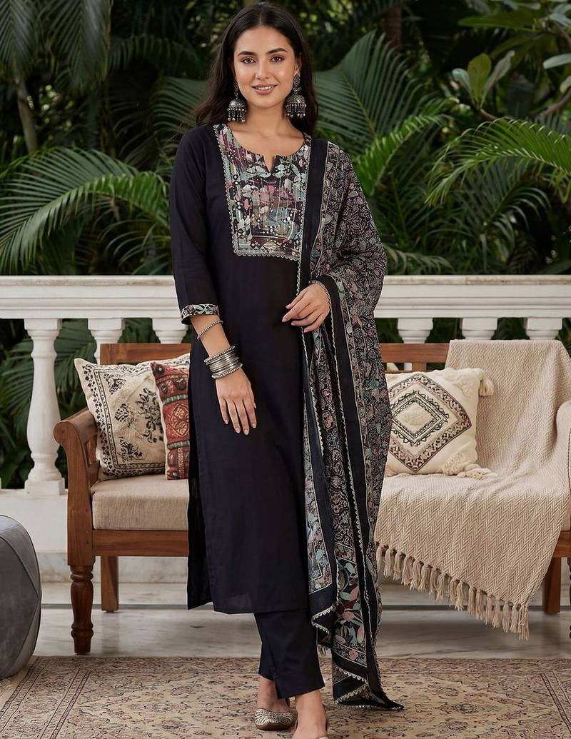 Women Floral Embroidered Regular Mirror Work Kurta with Trousers & With Dupatta