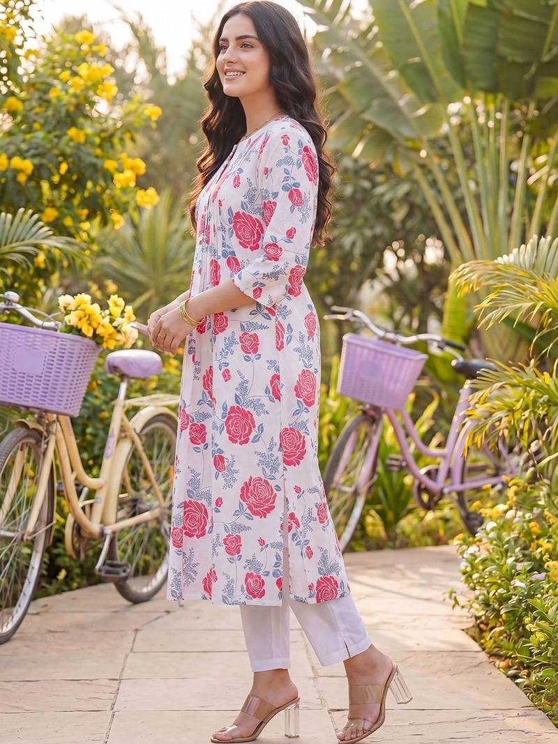 Women Floral Printed Regular Pure Cotton Kurta with Trousers