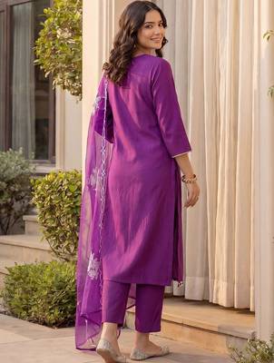 Women Ethnic Motifs Embroidered Regular Thread Work Liva Kurta with Trousers & With Dupatta 5