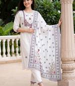 Women Ethnic Motifs Embroidered Regular Thread Work Pure Cotton Kurta with Trousers & With Dupatta