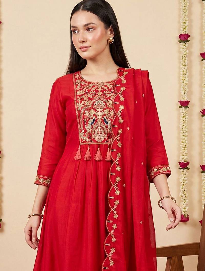 Women Ethnic Motifs Embroidered Empire Thread Work Kurta with Trousers & With Dupatta