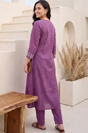 Women Ethnic Motifs Embroidered Regular Thread Work Pure Cotton Kurta with Trousers
