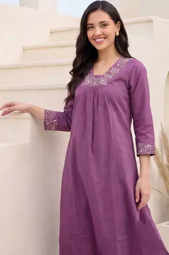 Women Ethnic Motifs Embroidered Regular Thread Work Pure Cotton Kurta with Trousers
