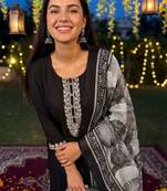 Women Ethnic Motifs Embroidered Regular Thread Work Kurta with Trousers & With Dupatta