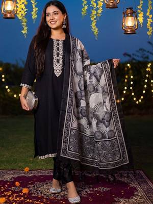Women Ethnic Motifs Embroidered Regular Thread Work Kurta with Trousers & With Dupatta 5