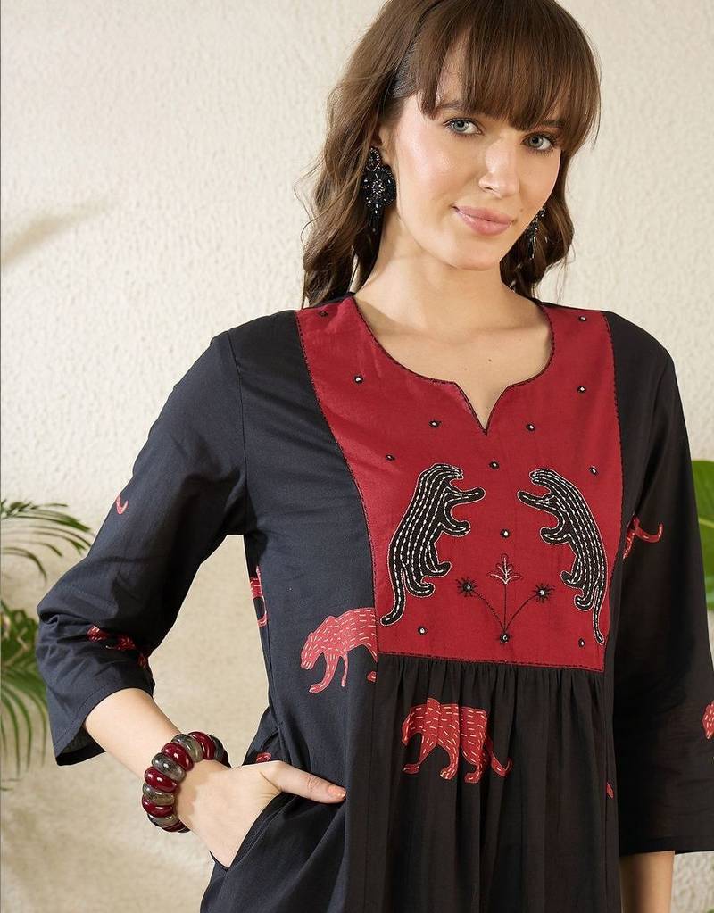 Women Animal Printed Empire Thread Work Pure Cotton Kurta with Trousers