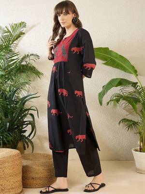 Women Animal Printed Empire Thread Work Pure Cotton Kurta with Trousers 3