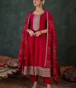 Women Ethnic Motifs Embroidered Regular Kurta with Trousers & With Dupatta