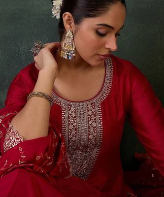 Women Ethnic Motifs Embroidered Regular Kurta with Trousers & With Dupatta 6