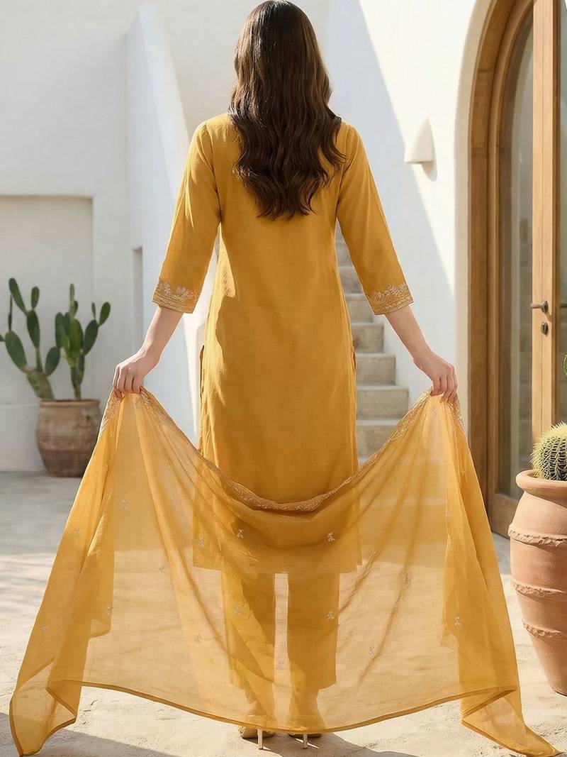 Women Ethnic Motifs Embroidered Regular Thread Work Pure Cotton Kurta with Trousers & With Dupatta
