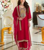Women Ethnic Motifs Embroidered Regular Thread Work Kurta with Trousers & With Dupatta