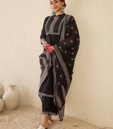 Women Ethnic Motifs Embroidered Regular Thread Work Pure Cotton Kurta with Trousers & With Dupatta