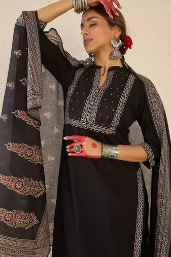 Women Ethnic Motifs Embroidered Regular Thread Work Pure Cotton Kurta with Trousers & With Dupatta