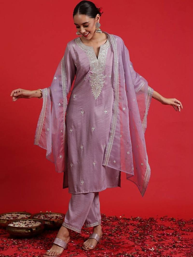 Women Ethnic Motifs Embroidered Regular Thread Work Kurta with Trousers & With Dupatta