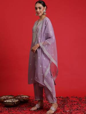 Women Ethnic Motifs Embroidered Regular Thread Work Kurta with Trousers & With Dupatta 6