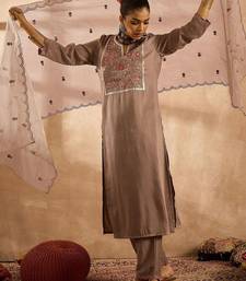 Women Ethnic Motifs Embroidered Regular Thread Work Kurta with Trousers & With Dupatta