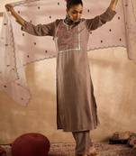 Women Ethnic Motifs Embroidered Regular Thread Work Kurta with Trousers & With Dupatta