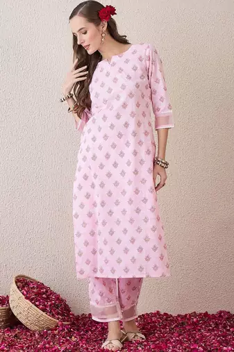 Women Floral Printed Regular Pure Cotton Kurta with Trousers
