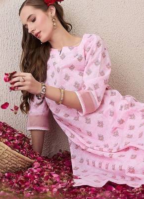 Women Floral Printed Regular Pure Cotton Kurta with Trousers 2